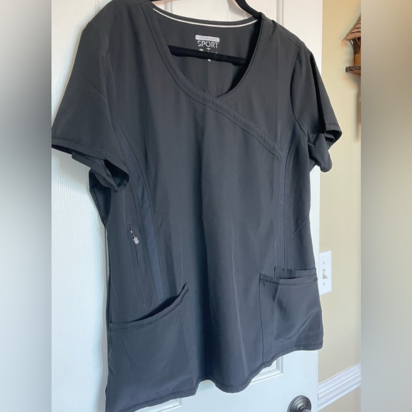 Performance Sport scrubs by HH360 XL top, L bottom - Picture 9 of 16